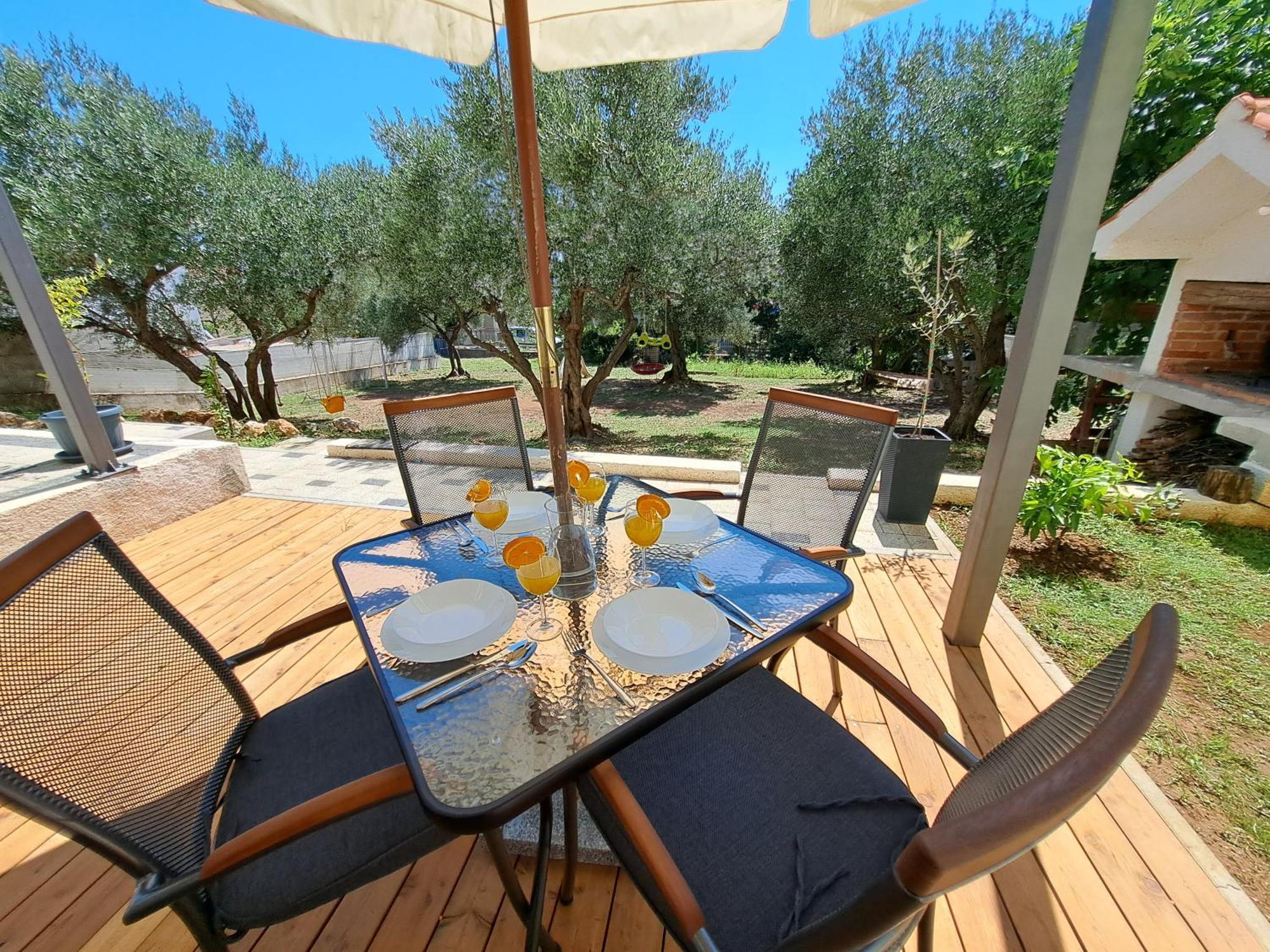 Jalumi Appartement Zadar Buitenkant foto